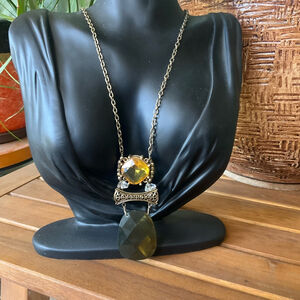 Women's Vintage Necklace Yellow and Brown